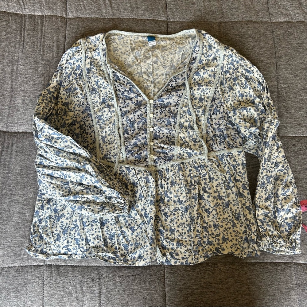 OLD NAVY Paisley "Boning" Blouse LG
